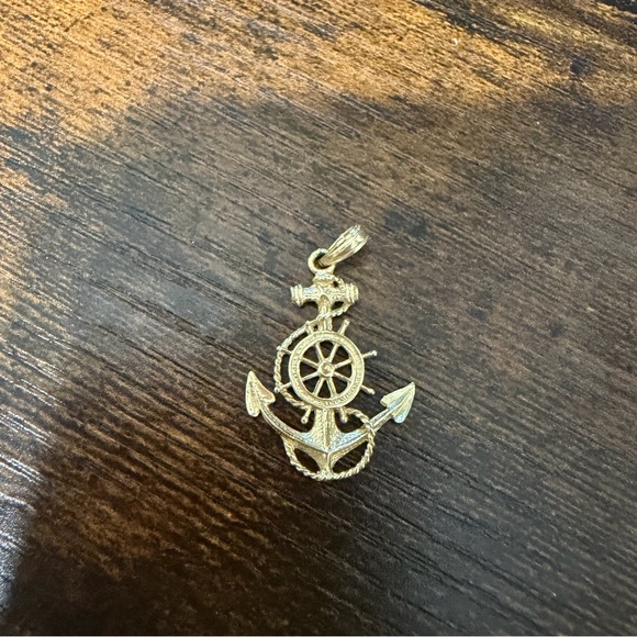 ice carats Jewelry - 14k Gold Anchor Pendant